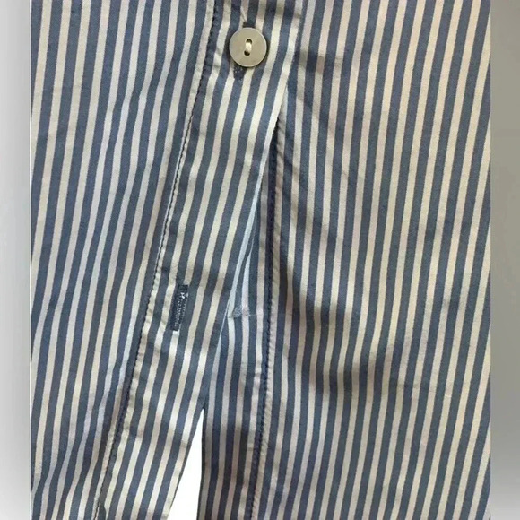 Jane & Delancey Striped Button Up Shirt with Buttons on Back/Front. - Picture 4 of 5